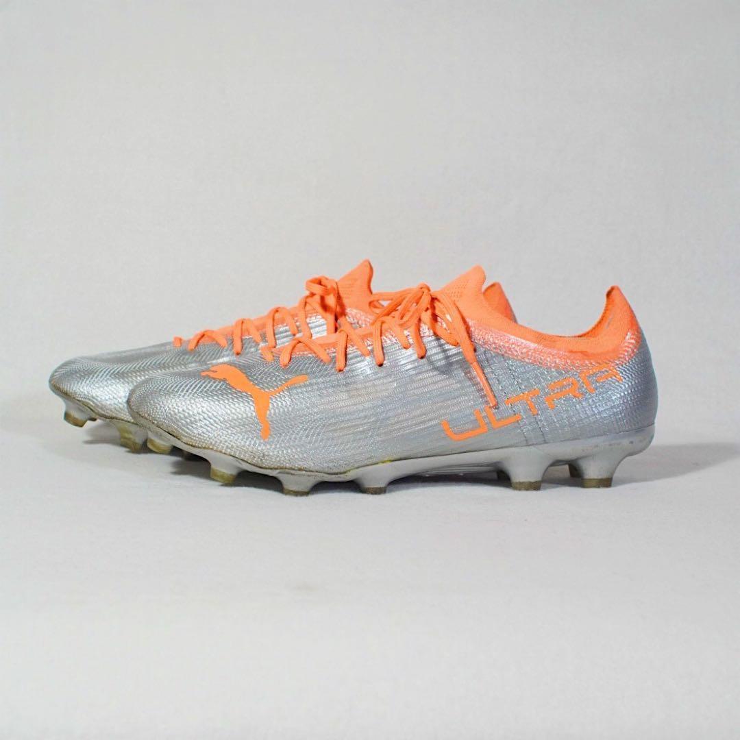 軽量《PUMA》ウルトラ1.4 HG/AG サッカースパイク(27.5)シルバー