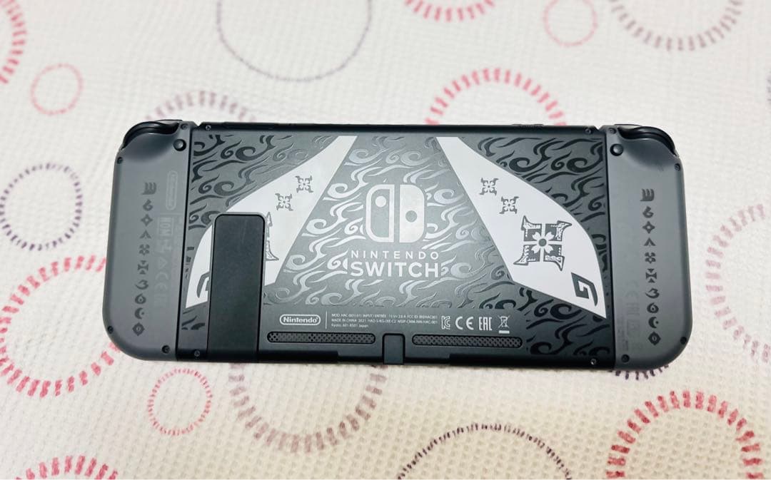 【中古美品】Nintendo SWITCH MHRise スペシャルエディション