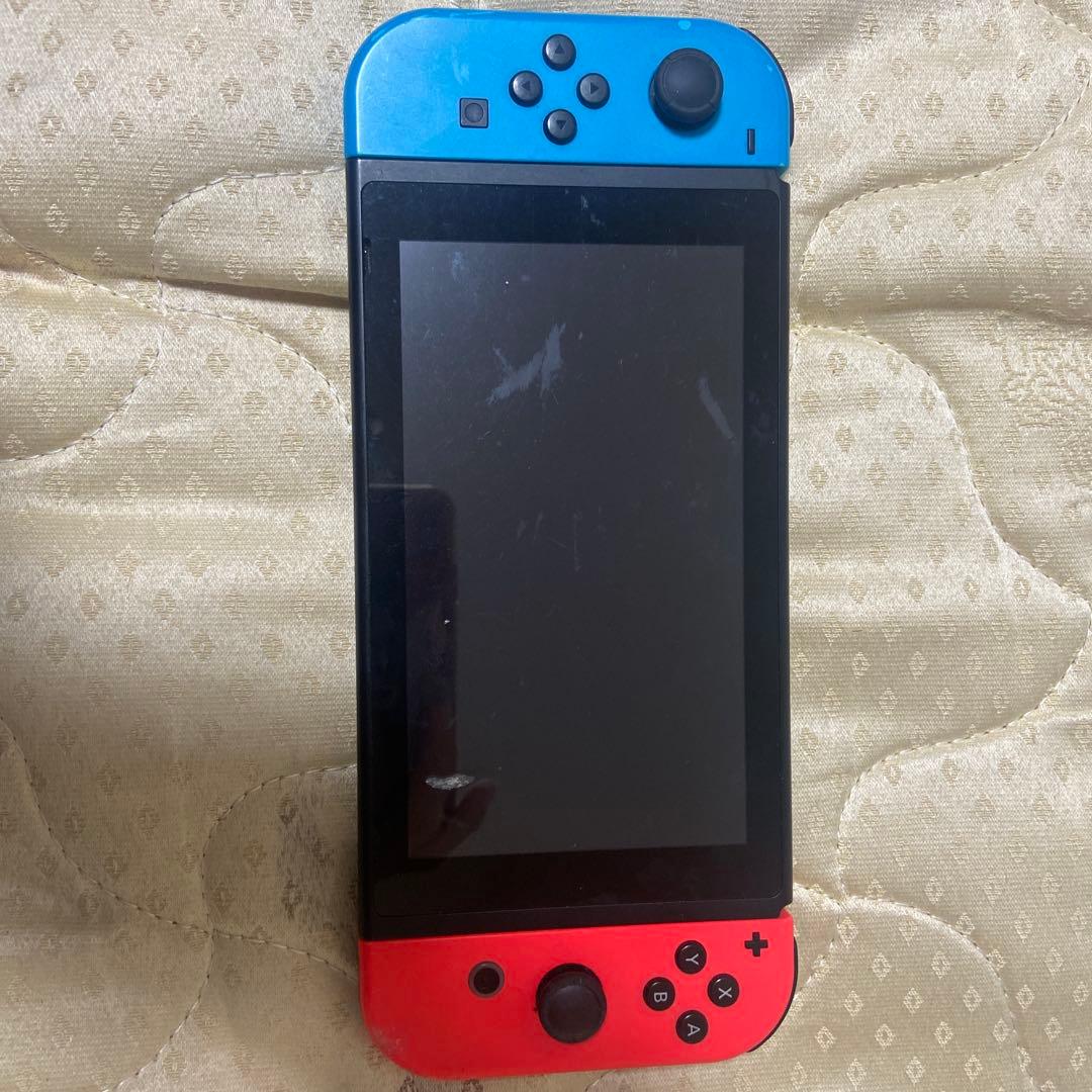 【セール中】Nintendo Switch 本体 青と赤ジョイコン