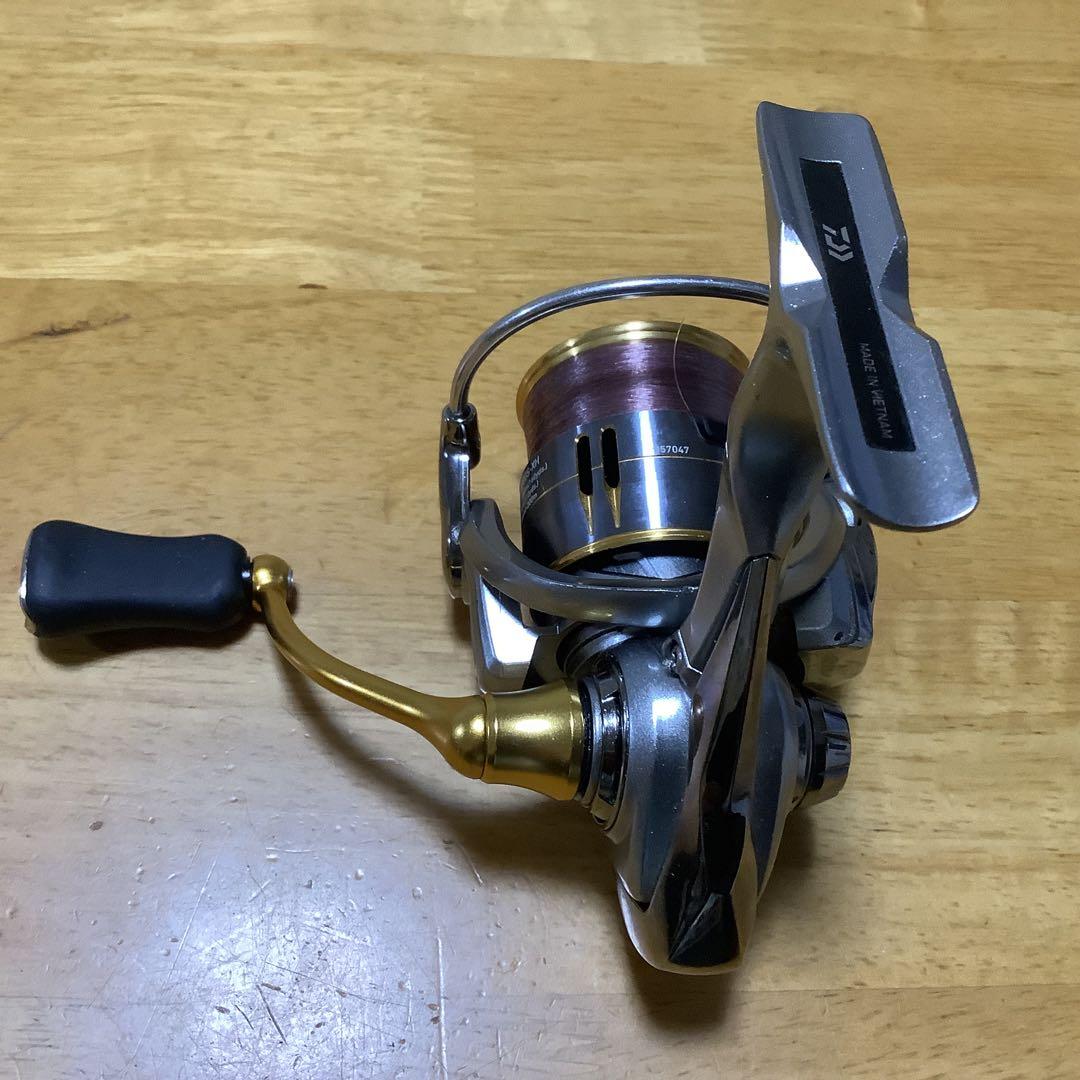 【美品】ダイワ18フリームスLT2000S-XH
