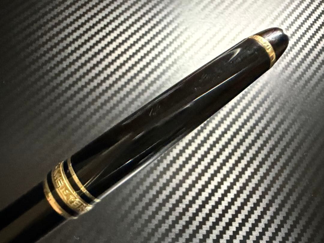 美品 モンブラン マイスターシュテュック 144 万年筆 ブラック 全金 EF