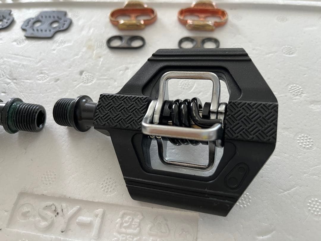 [美品] Crankbrothers Candy 1 V3 ビンディングペダル