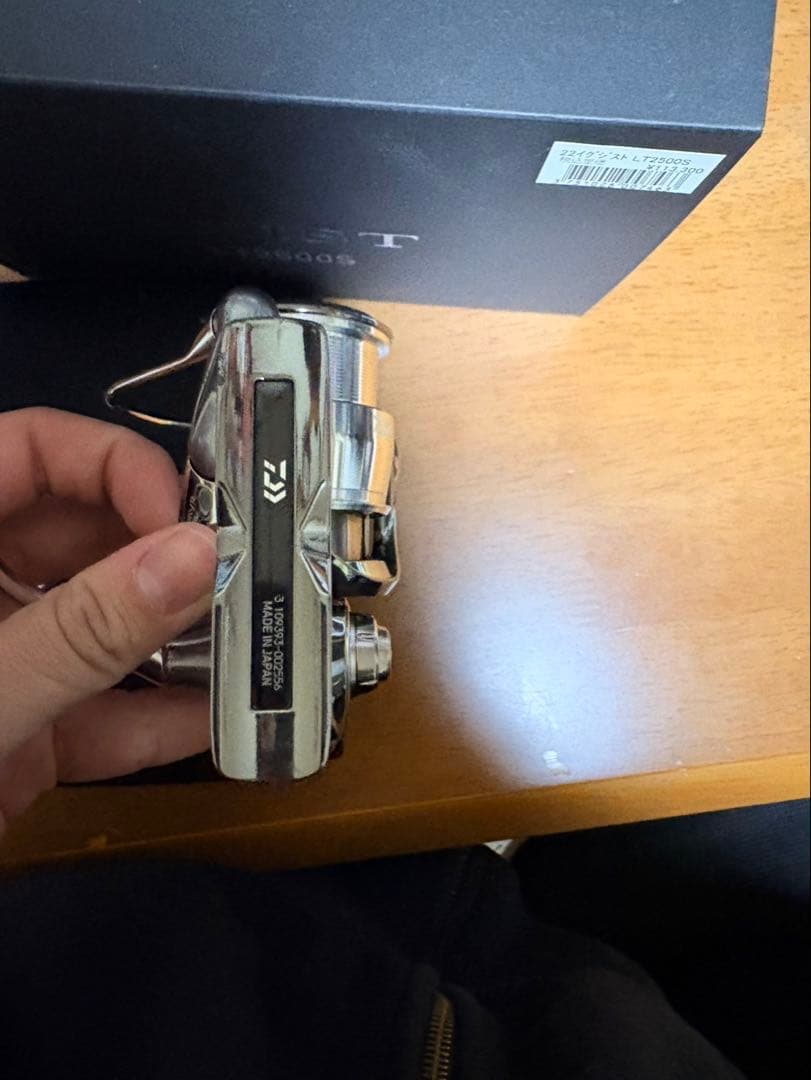 Daiwa LT 2500 スピニングリール ケース付き