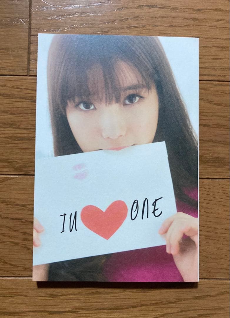 IU♡ONE～New Year's Gift from IU～ DVD