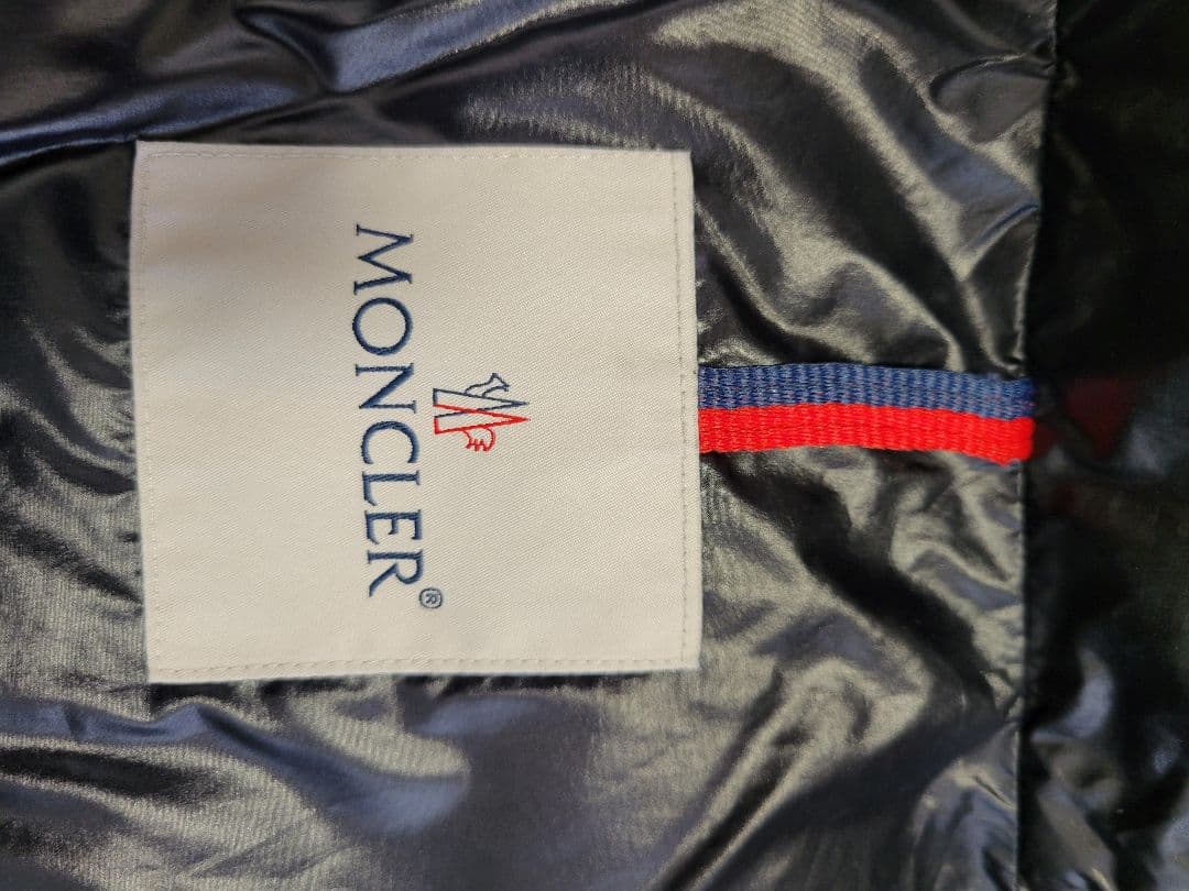 MONCLER CARDAMINEベストダウンサイズ3