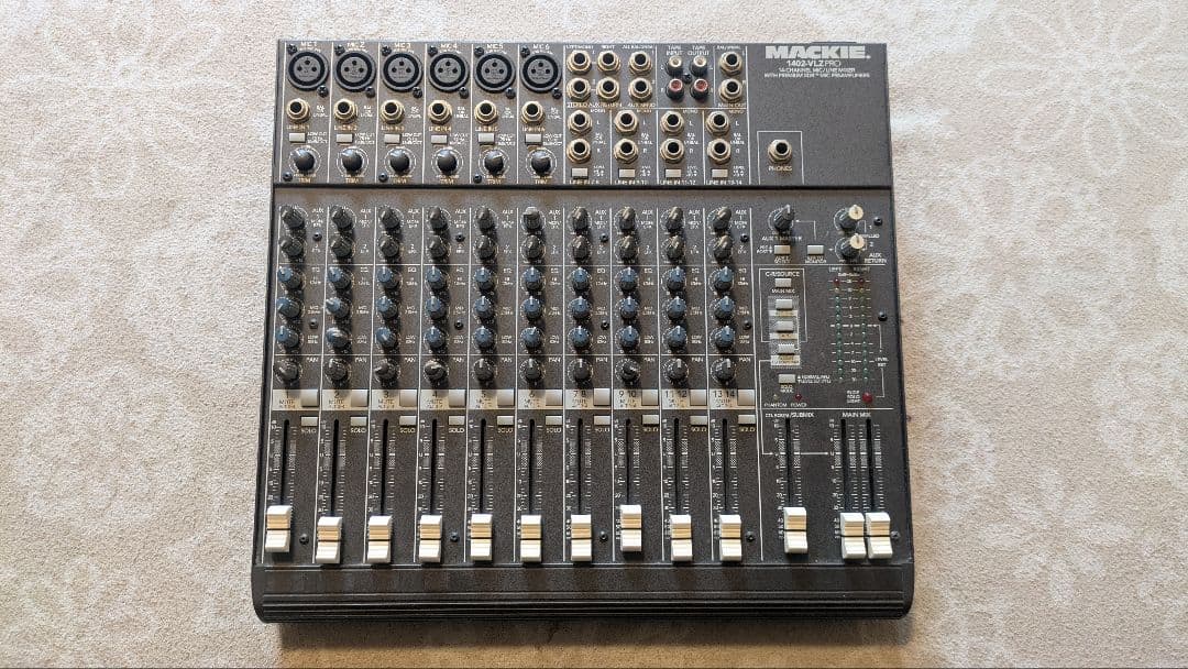 MACKIE アナログミキサー 12チャンネル