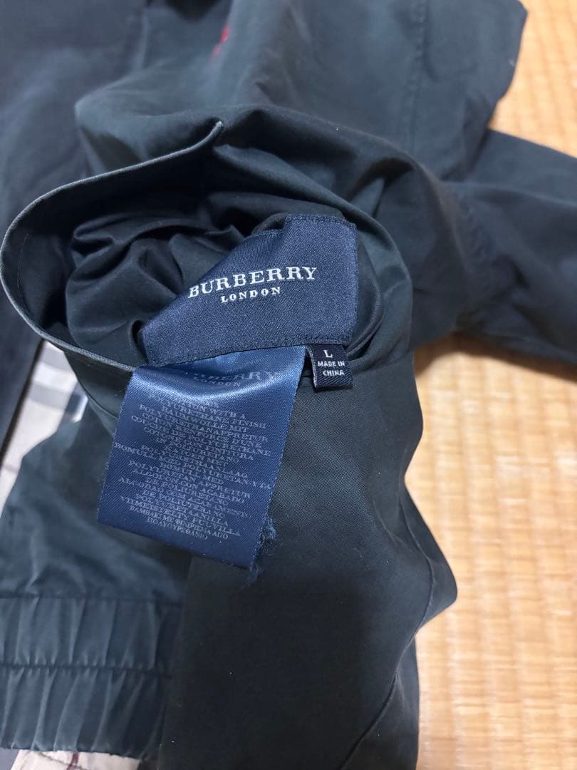 み*す様 Burberry London ノバチェック リバーシブル スイングト