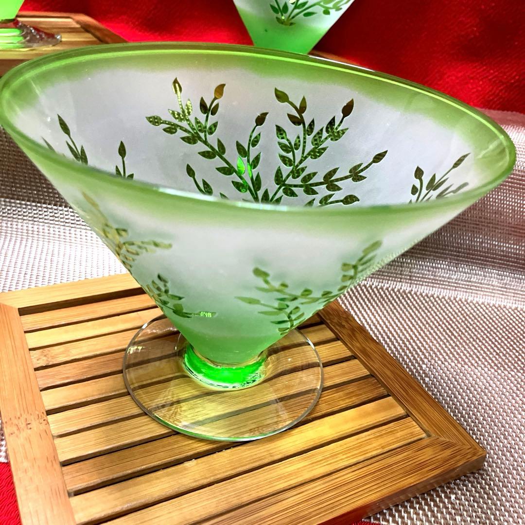 彫刻切子　エメラルドグリーン　サンドブラストデザートカップ　4客セット