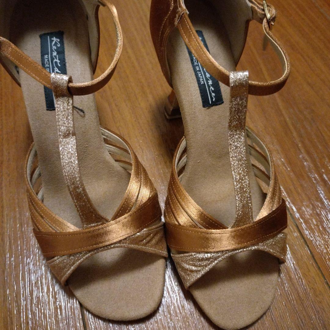 【極美品】社交ダンス　シューズ　サンダル　ラテン　ユリアモデル　競技ダンス