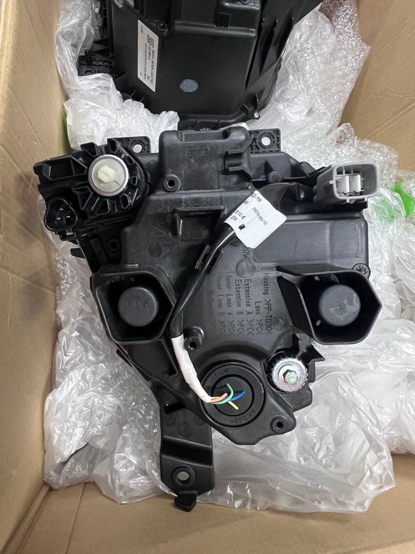 ジムニーノマド　新車外し　ヘッドライト