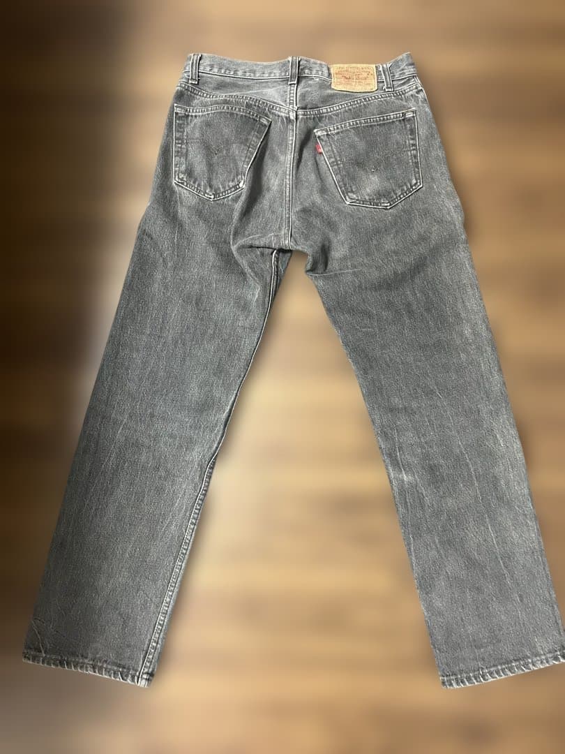 ニ*ク様 90s Levi's 501 先染めブラックUS製 W32 L30 オ