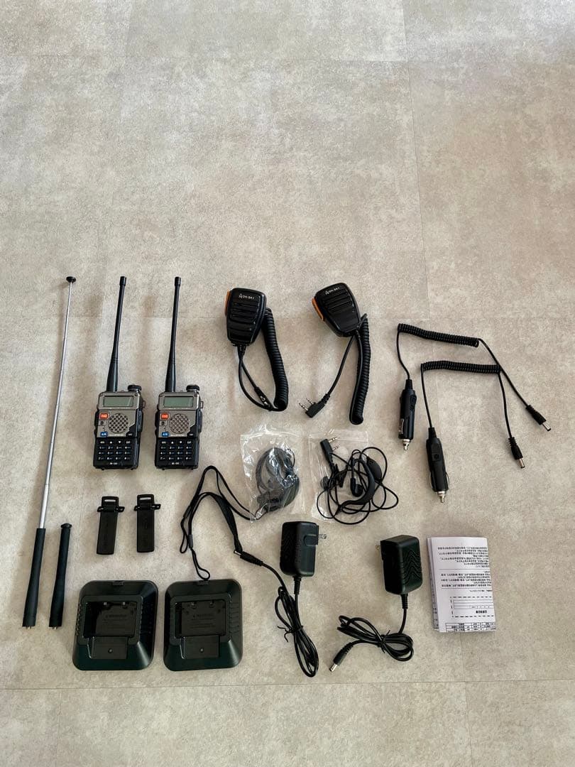 BAOFENG UV-5R トランシーバー 付属品多数 2セット