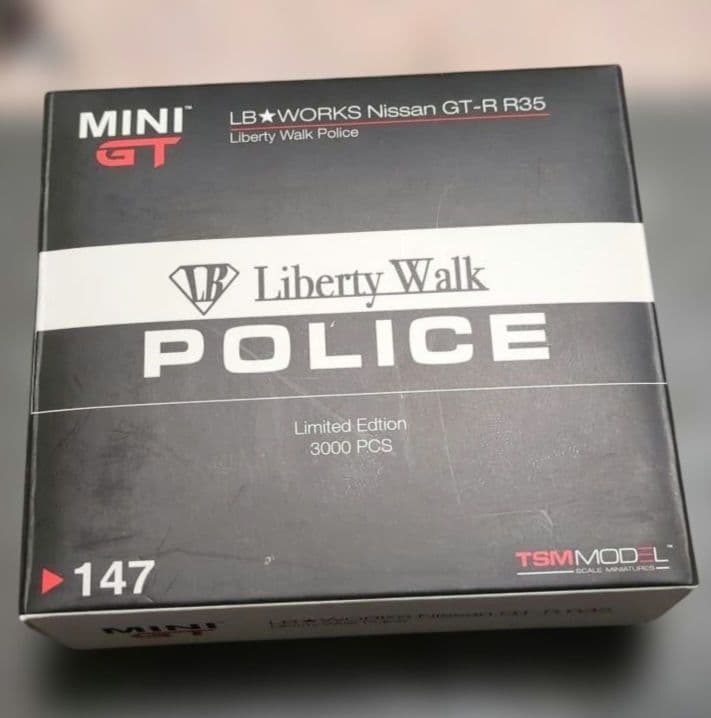 k*】様 MiNiGT Liberty Walk POLICE Nissan G
