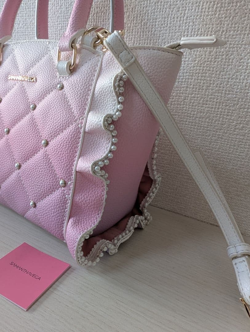 【美品】Samantha Vega キルティング パール ビジューフラッター 小