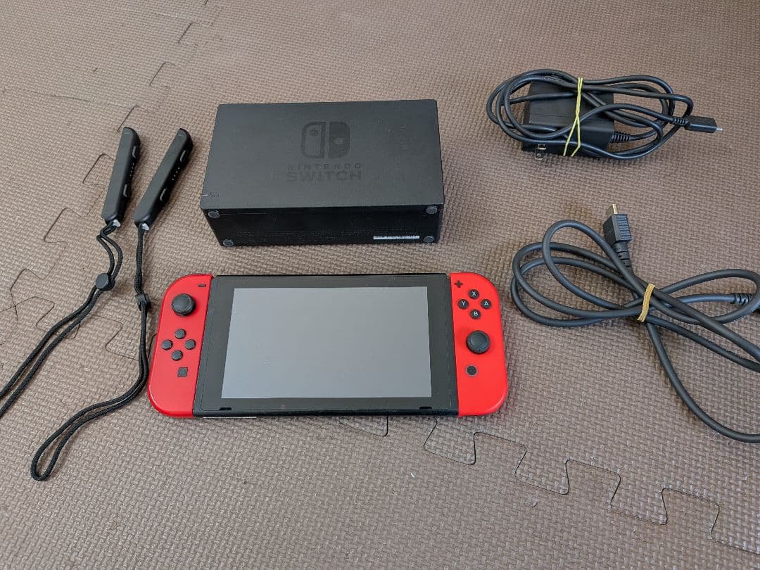 Nintendo Switch 本体 ドック付き　ジャンク