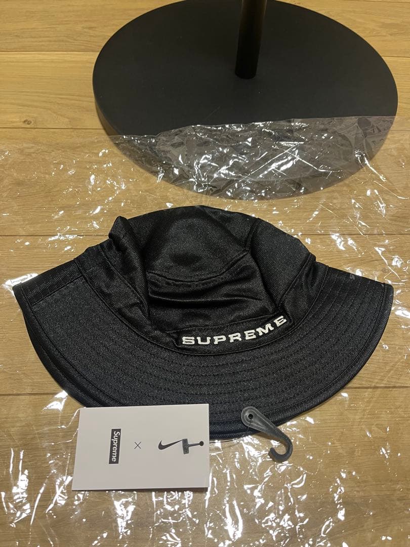 Nike × Supreme／Dazzle Crusher Hat