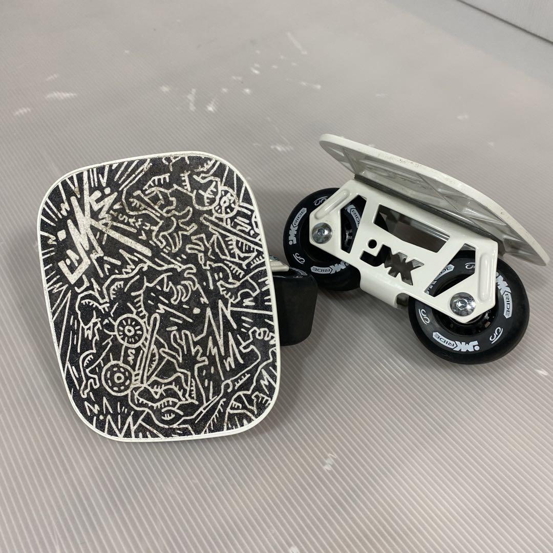 ★美品★JMKスケートボードデッキ ホワイト/ブラック フリーラインスケート