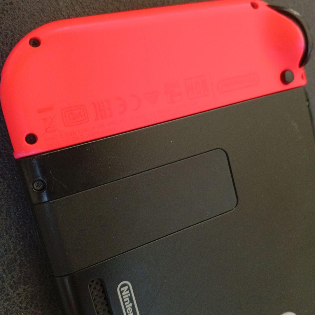 Nintendo Switch 本体 黒/青/赤