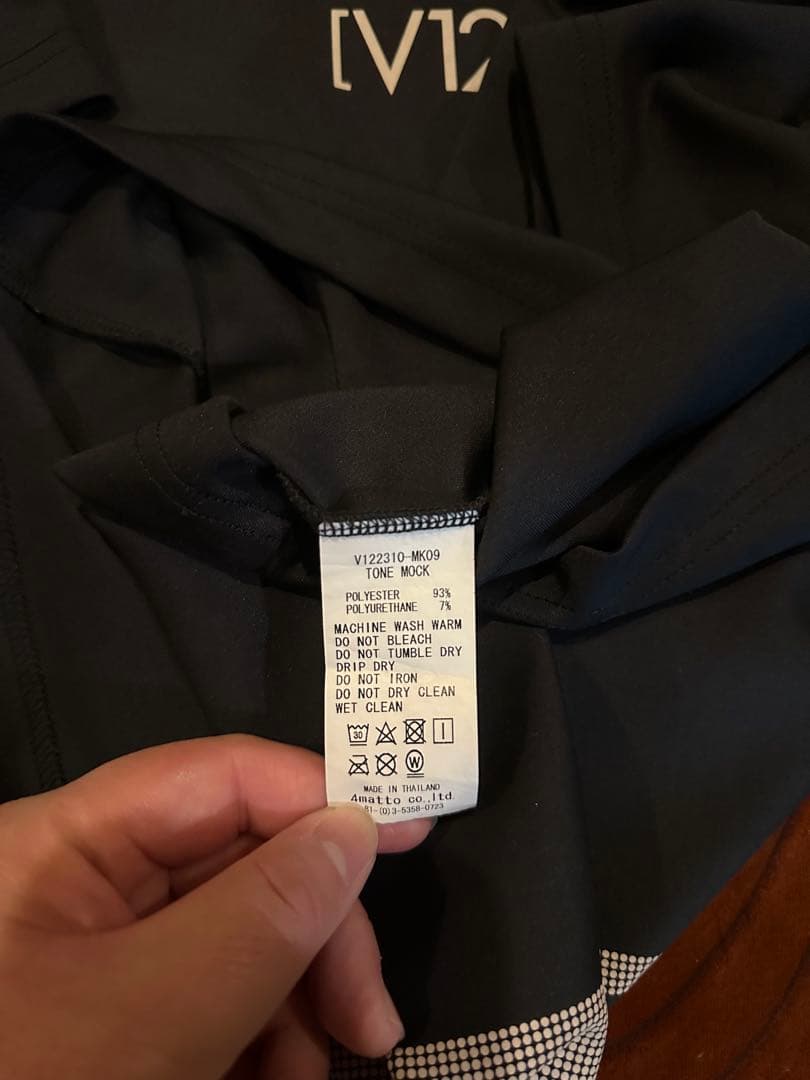 V12 レディース モックネック 半袖シャツ ブラック 美品
