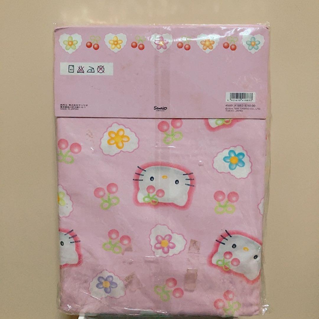サンリオ　さくらんぼキティ　ベッド用　ボックスシーツ
