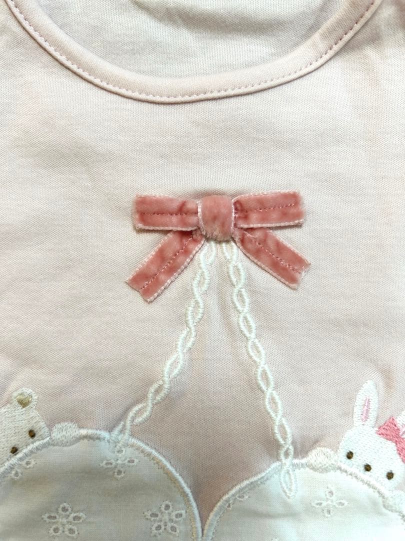 【美品】ファミリア ピンク Tシャツ ウサギとクマ刺繍　80サイズ