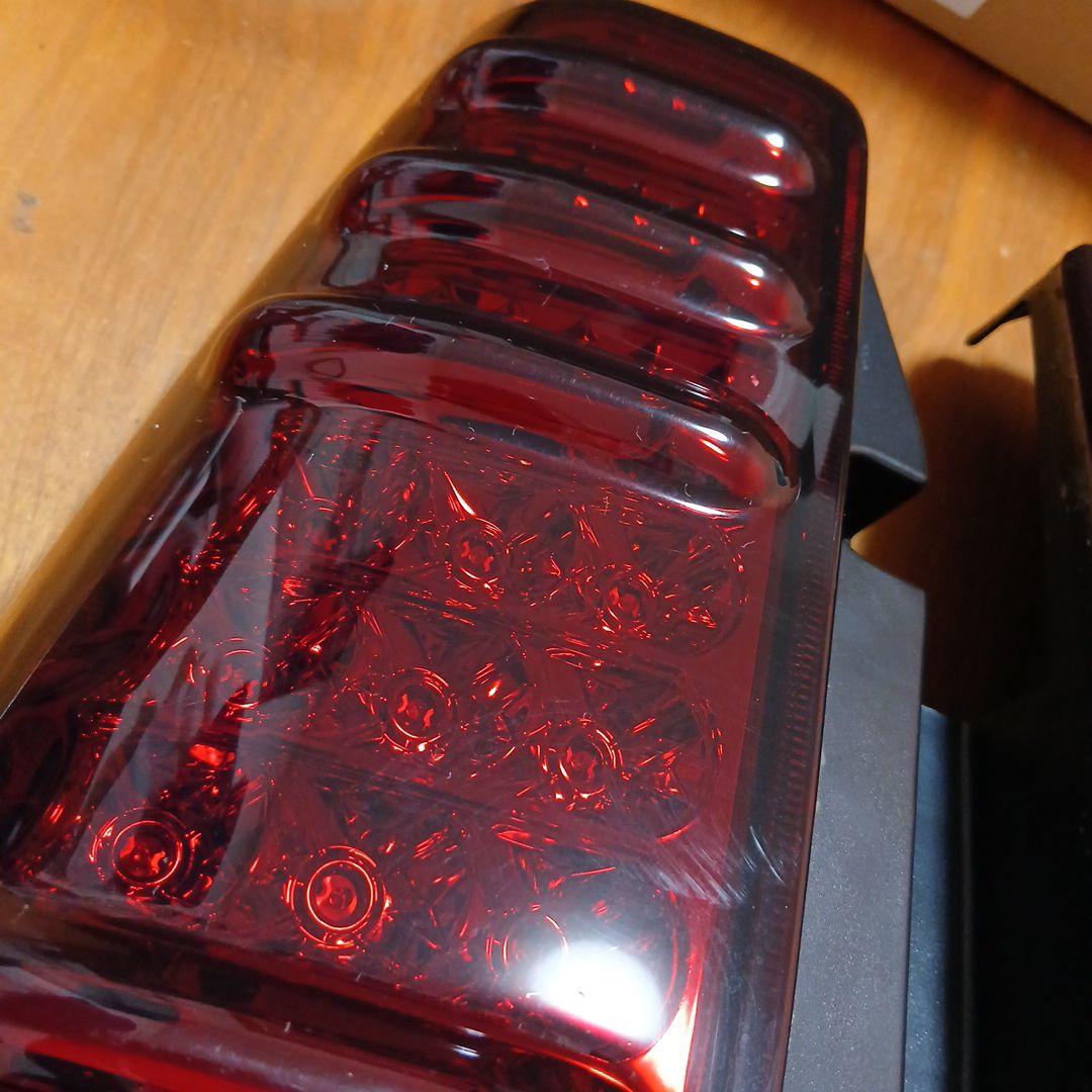 ア*ー様 ジムニーJB23用　エムブロLED　テールランプ