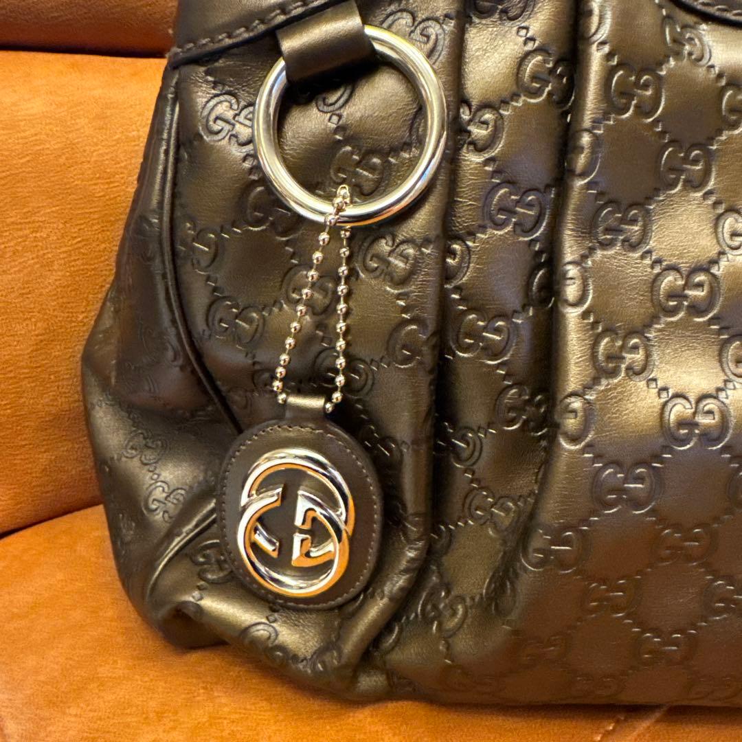 GUCCIバッグ