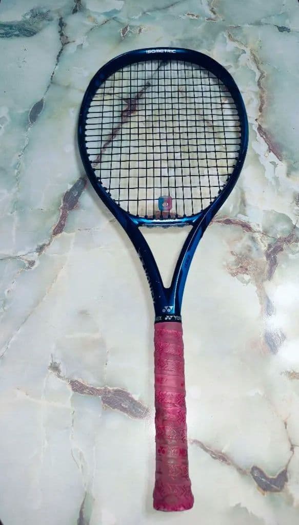 YONEX EZONE 100L テニスラケット 　イーゾーン G2