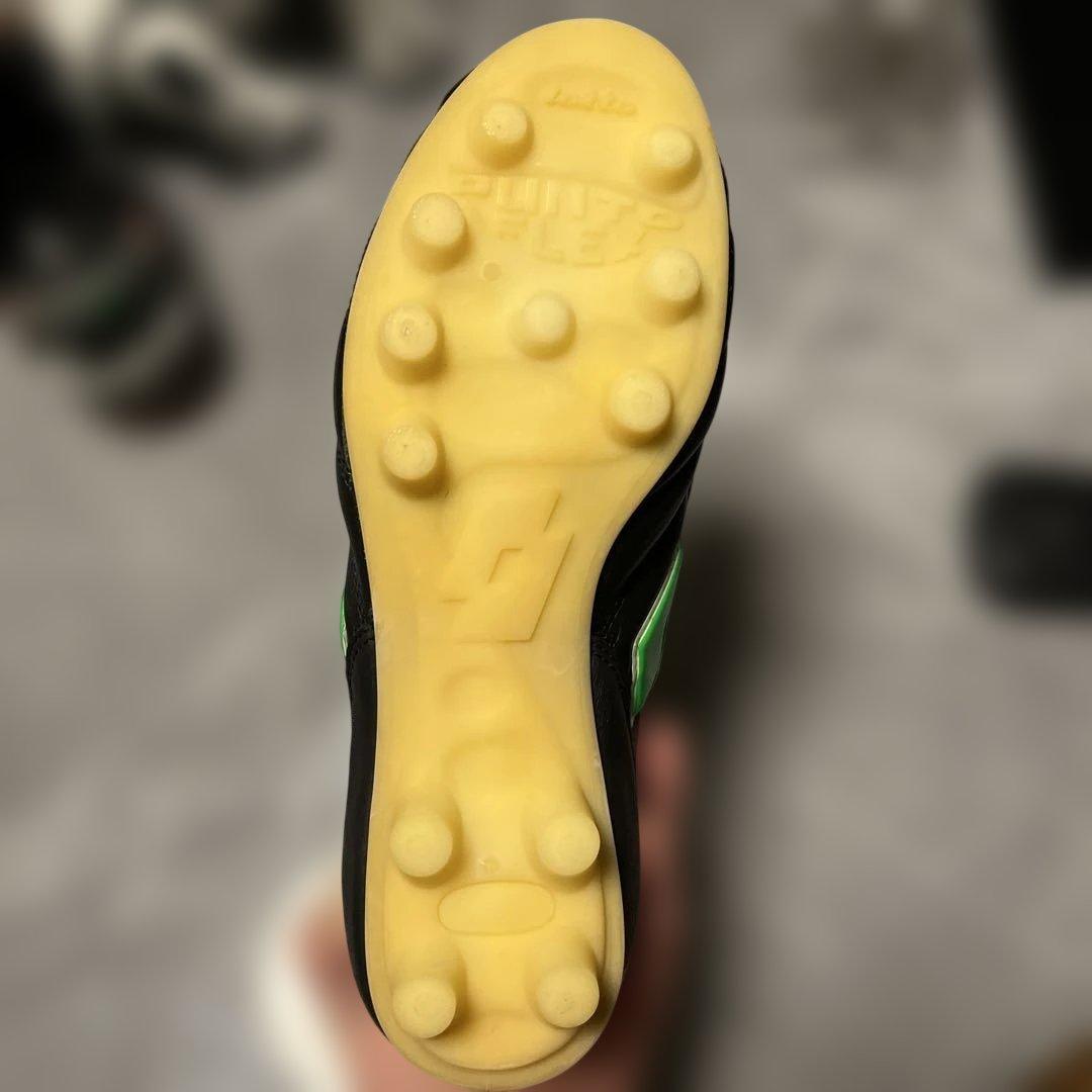 lotto PRIMO サッカースパイク ブラック/グリーン　24.5センチ