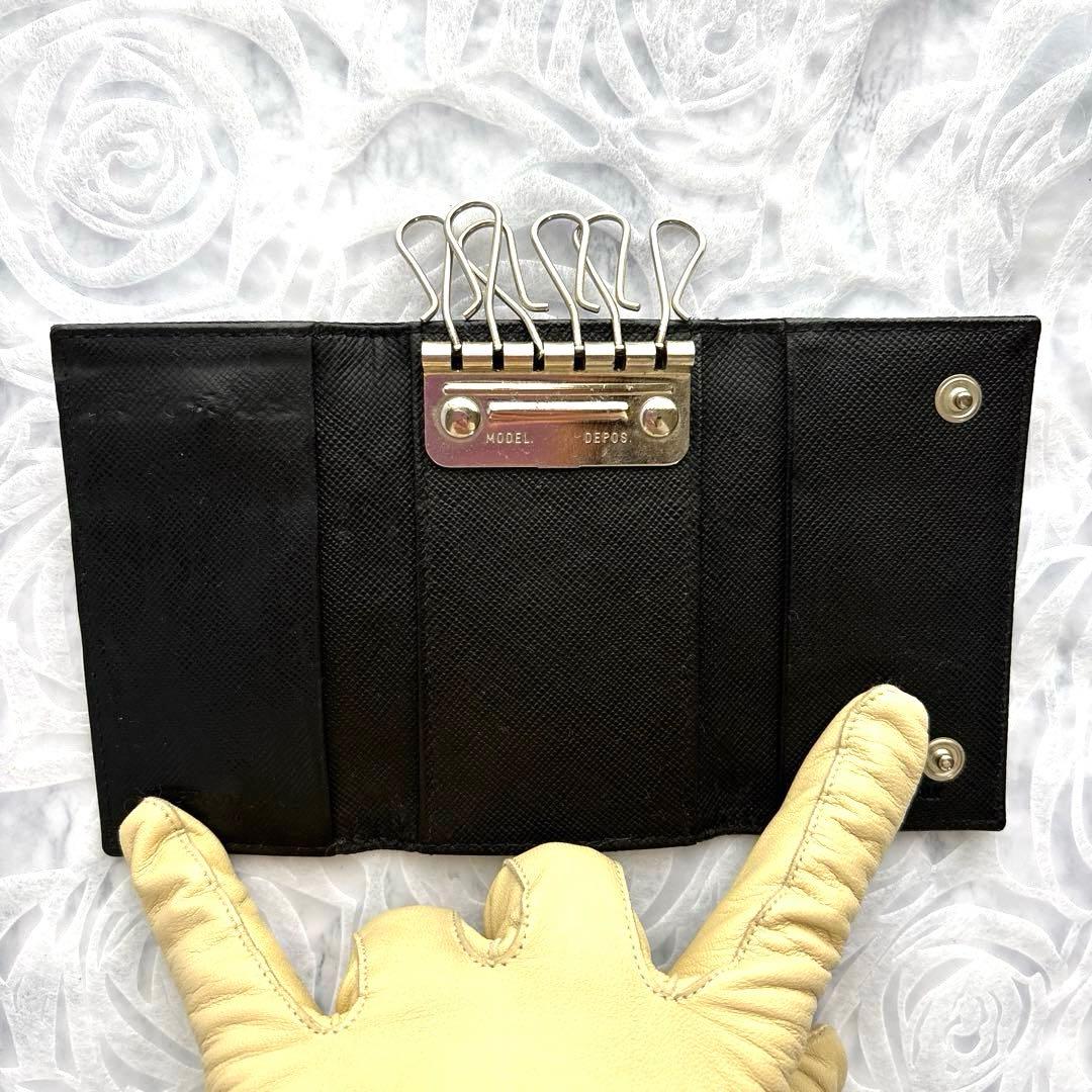 PRADA プラダ　ブラック ナイロン 6連キーケース