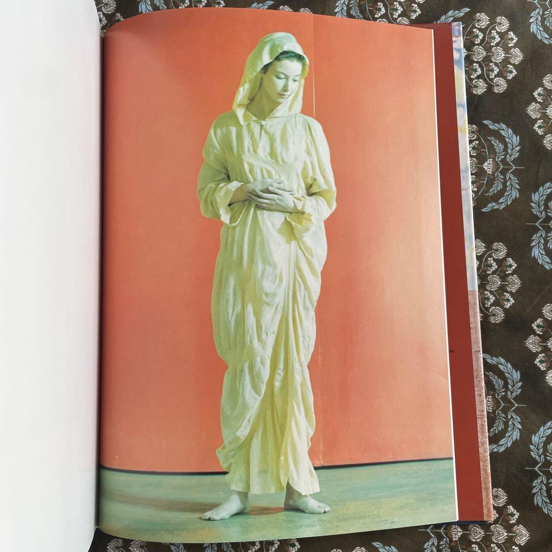 希少本 イッセイミヤケ ISSEY MIYAKE 写真集 TASCHEN