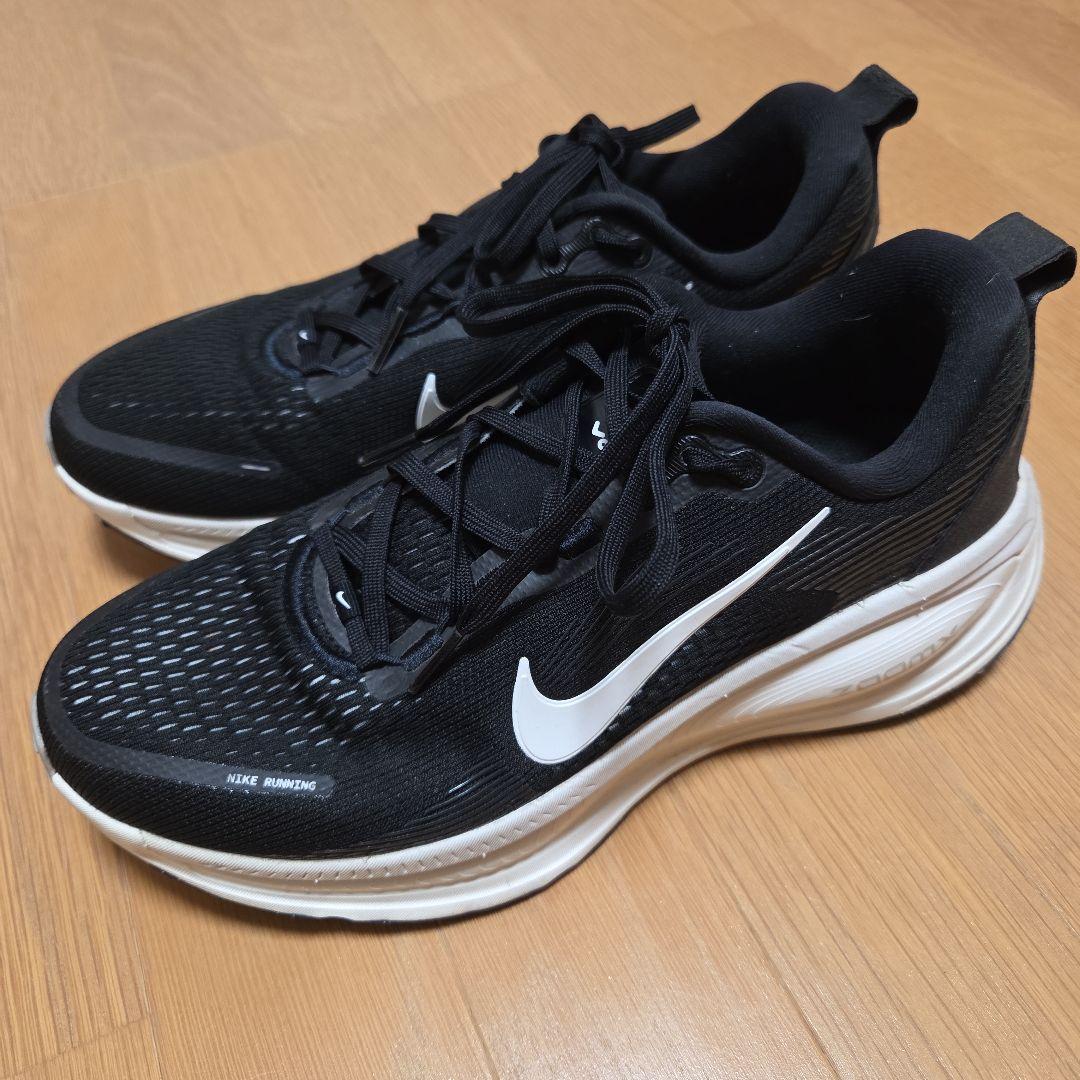 NIKE ナイキ VOMERO 18 26.5cm 黒 メンズ