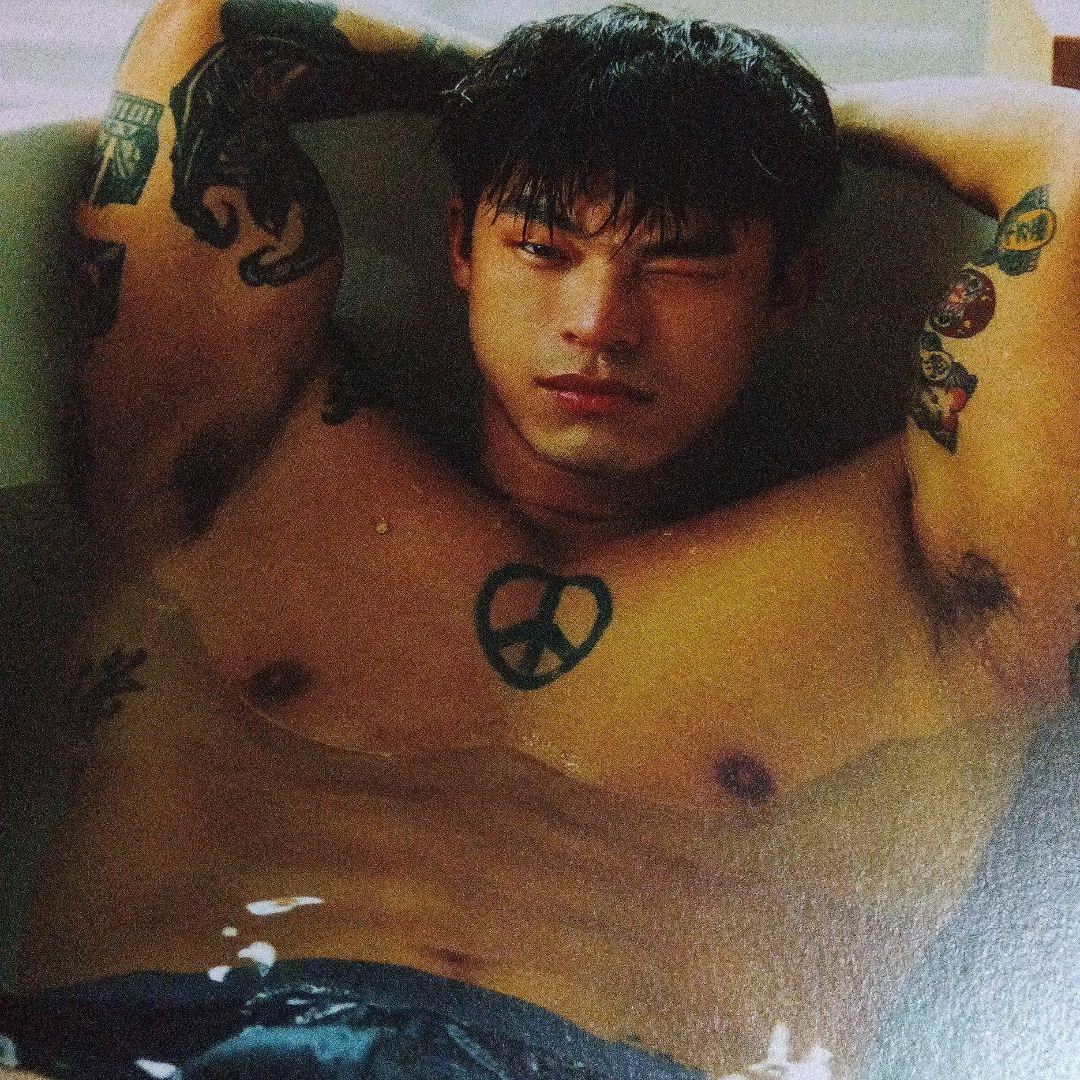 台湾男性写真　TIMOTHY'S FIGURE 晏人物攝影集　イケメン　台灣