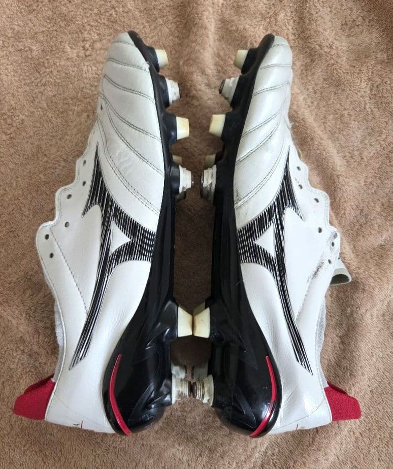 Mizuno Morelia NEOサッカースパイク　取り替え