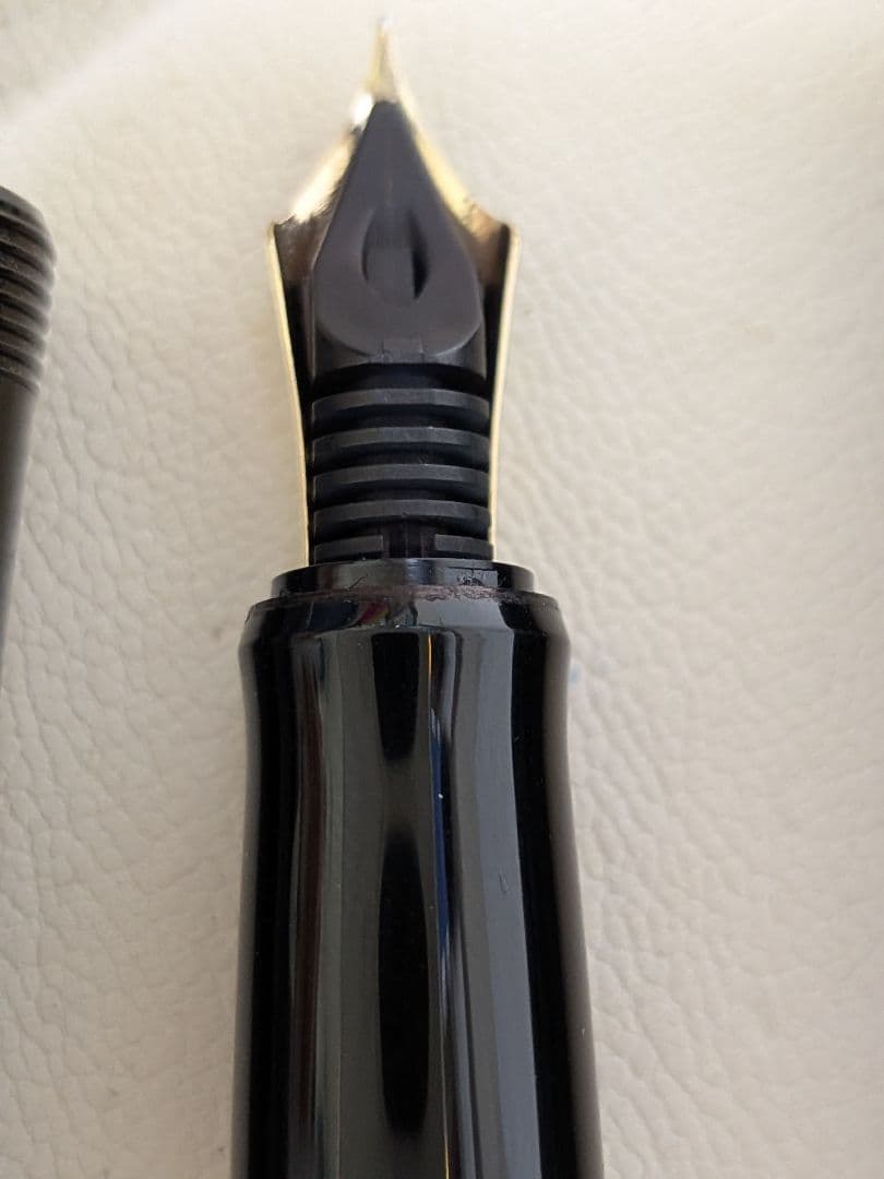 PILOT 万年筆 １４K 未使用