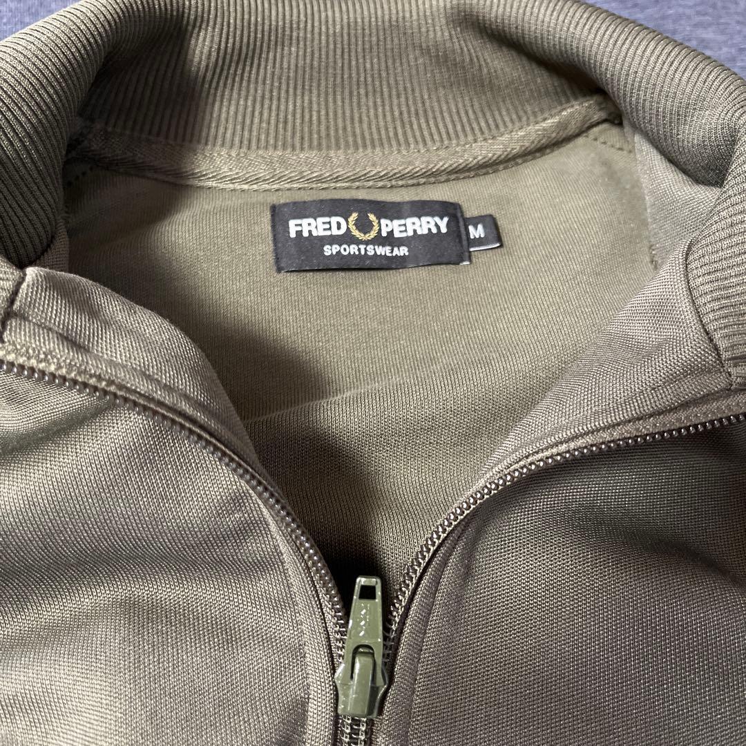 FRED PERRY オリーブ トラックジャケット