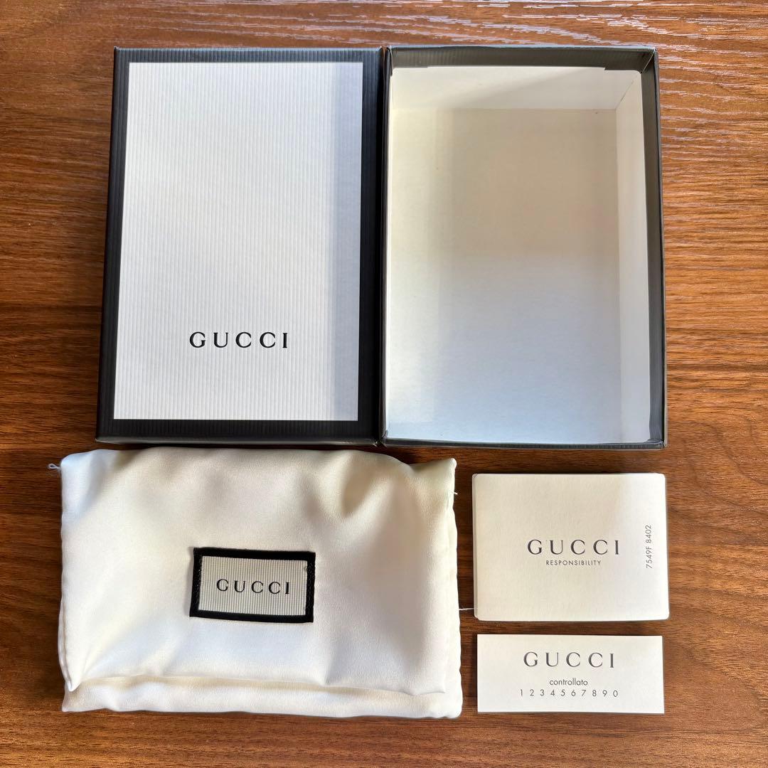 GUCCI グッチ キーケース アニマリエ BE ハチ ピンク