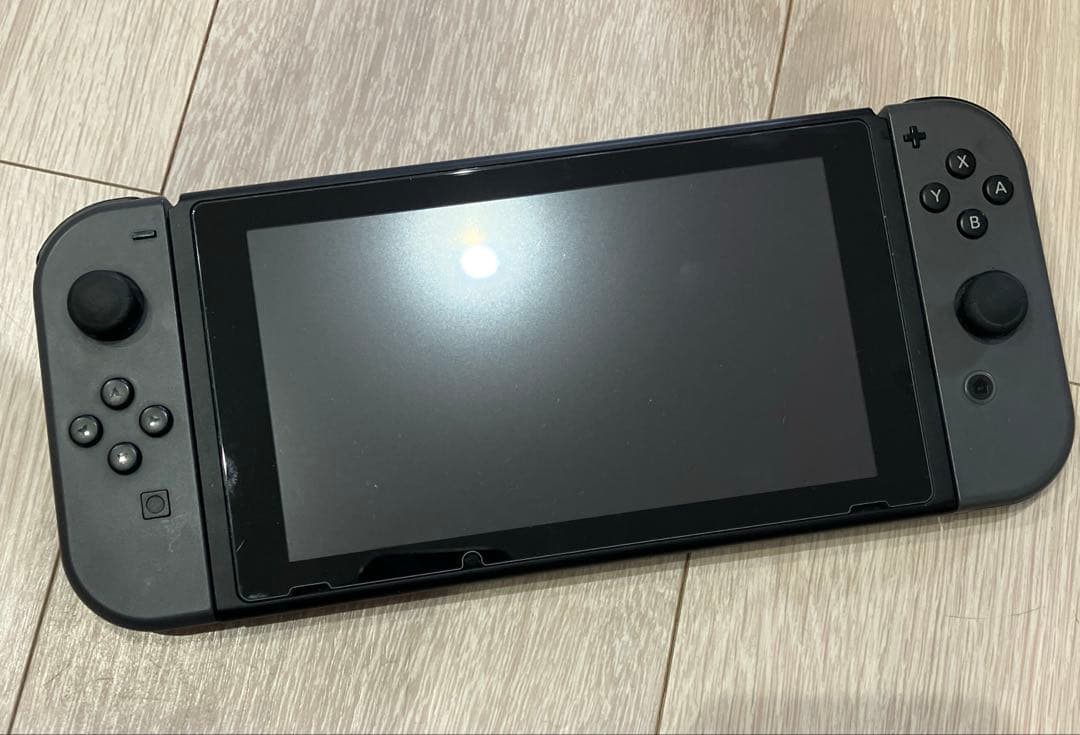美品　Nintendo Switch 本体　グレー