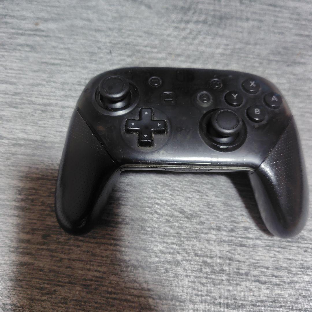Nintendo Switch 本体 + Pro Controller