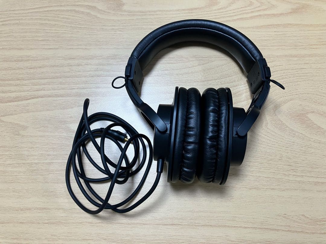 (ほぼ新品)audio-technica ATH-M20x有線ヘッドホン1.6m
