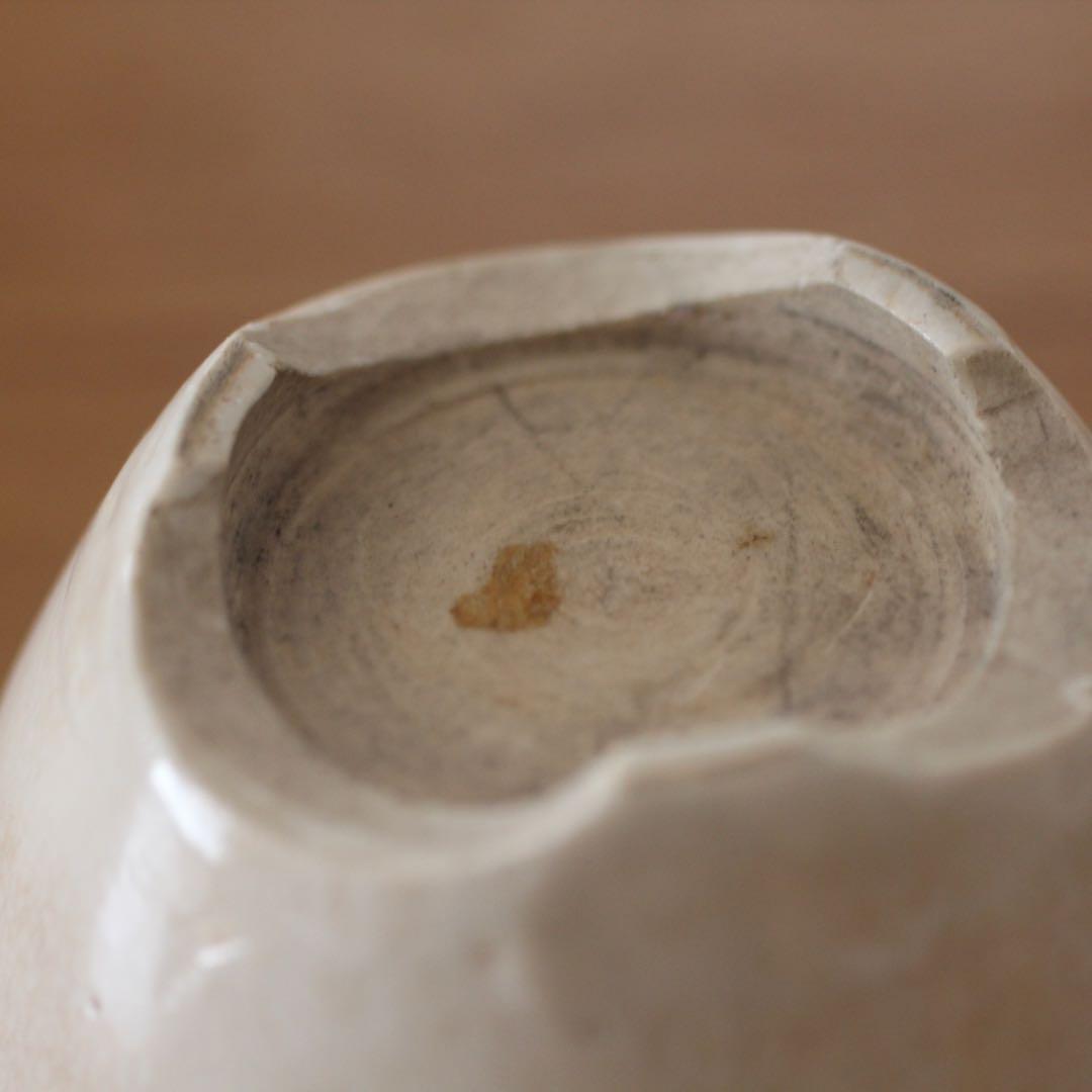 李朝白磁 小壺（香炉・酒器 見立て） 骨董　古道具
