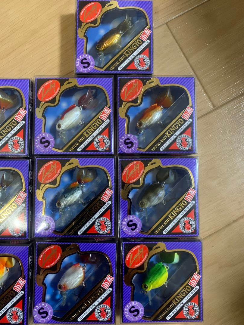 バス トラウトルアー大量セット 金魚 小金40