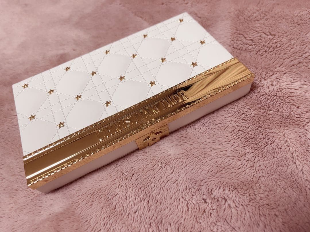 DIOR クチュールマルチユースパレット2025
