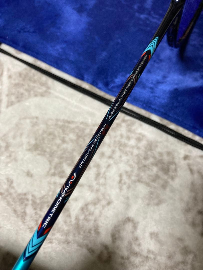 さらにお値下げしました！ YONEX ナノレイグランツ 純正ケース付