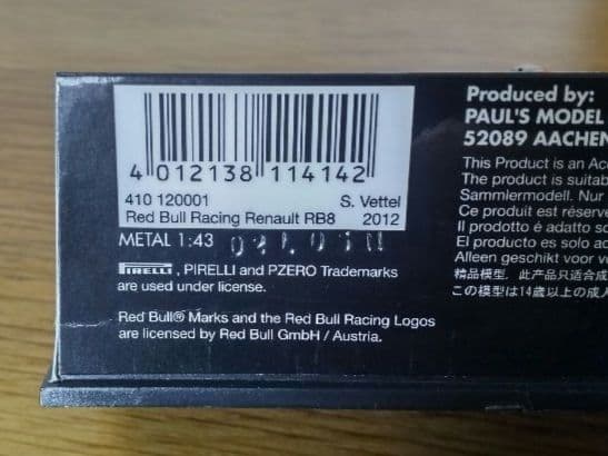 MINICHAMPS 1/43 レッドブルRB8 S. VETTEL