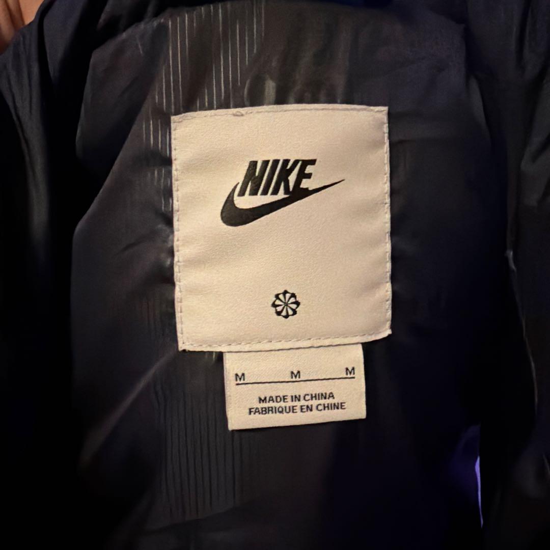 【ほぼ新品】NIKE ナイキ ダウンベスト