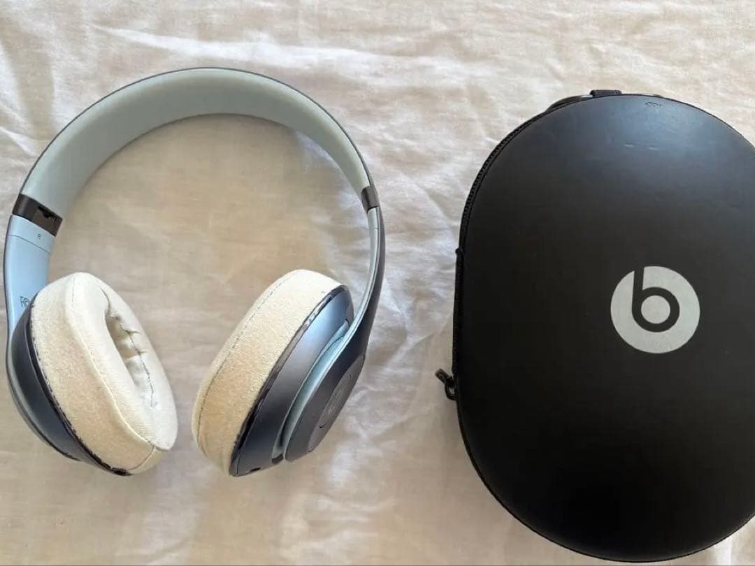 超￼美品 希少カラー Beats Studio Wireless メタリック