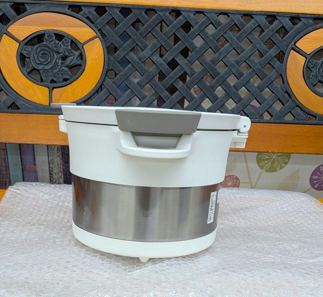サーモス　シャトルシェフ　KBC-3000