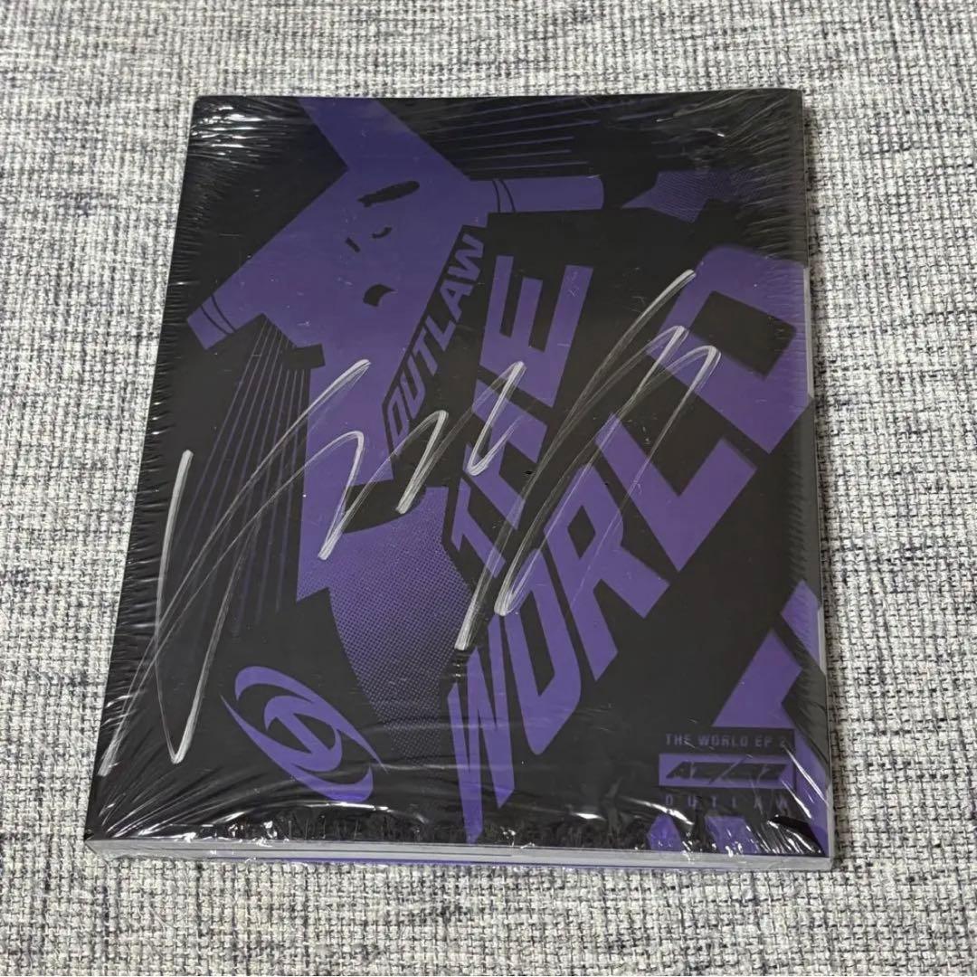 ATEEZ hello82 直筆サイン入り CD アルバム ヨサン