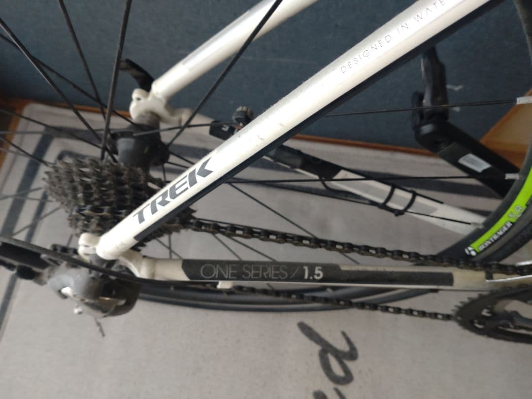 TREK　ロードバイク